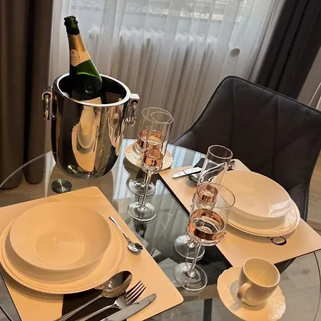 Apartment New Boutique 2 Chic Bucharest