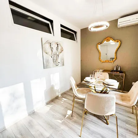 New Boutique 2 Chic דירה